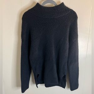 Ann Taylor Navy Chunky Knit Sweater, Small